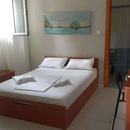 Dallas-beach,bike & Gym Apartament Vourvourou